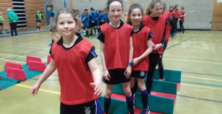 Year 6 Show Sensational Sportsmanship at Athletics